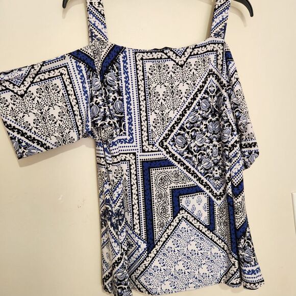 International Concepts Tops Women Size XL Cold Shoulder Sleeves Stretch - Picture 5 of 10